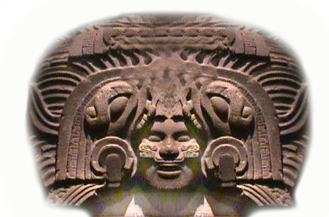 Cihuacoatl, ataviada con un elaborado tocado Cihuacoatl, ataviada con un elaborado tocado